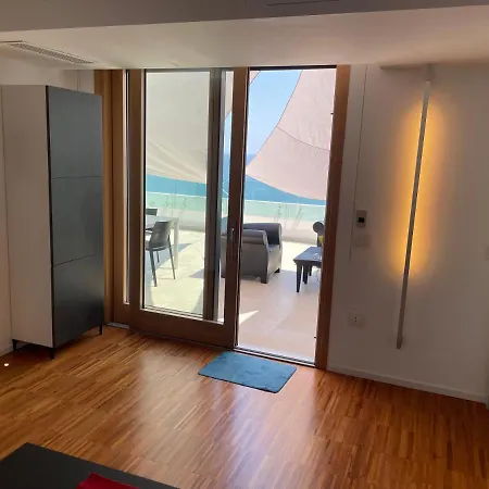 Santa Lucia Apartment *