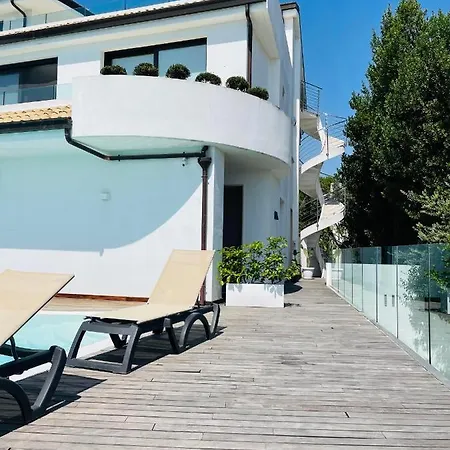 Santa Lucia Apartment Vasto