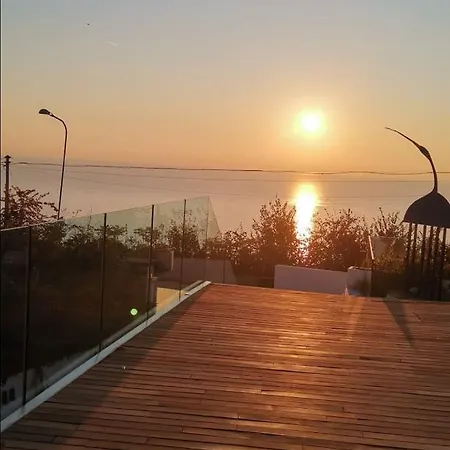 Santa Lucia 瓦斯托