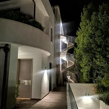 Appartement Santa Lucia *