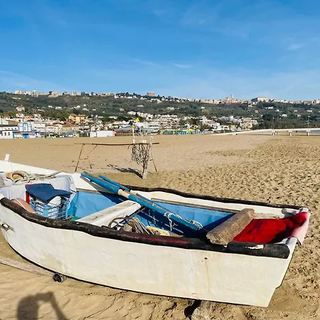 Santa Lucia شقة